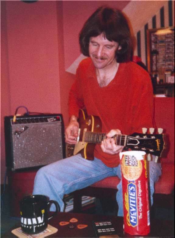 Biccies and Blues - click to return to previous page