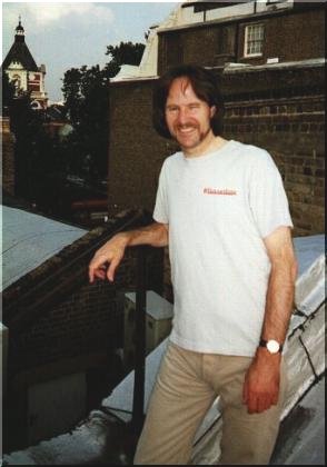 Rooftop Artist - click to return to previous page